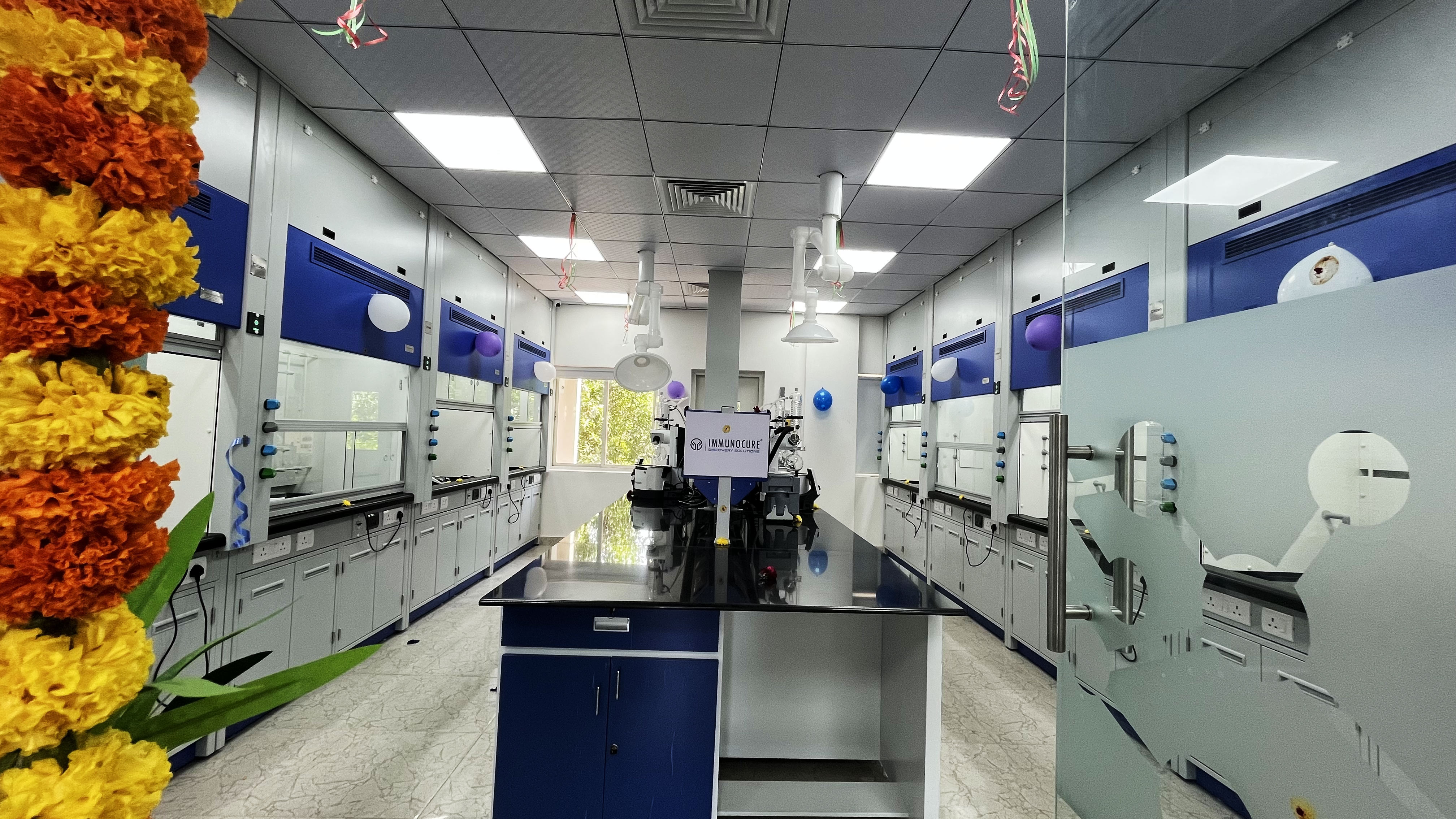 Discovery chemistry CRO facility